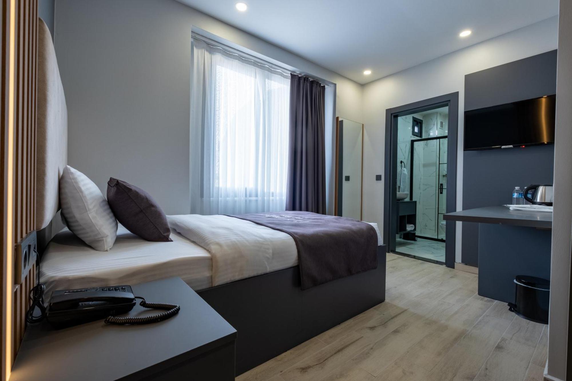 Fly Point Airport Hotel Arnavutkoy Dış mekan fotoğraf